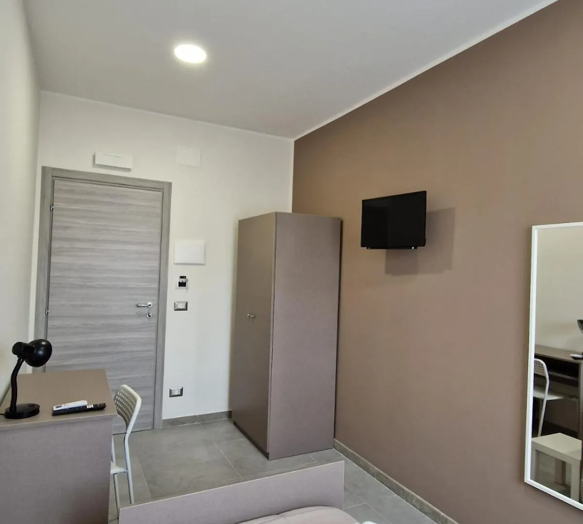 B&B Sei Palme CTA Bed & Breakfast